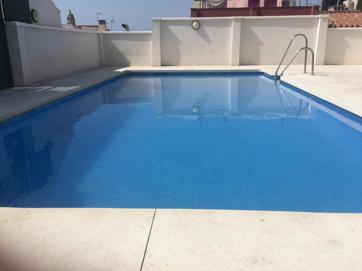 Pool And Garage Old Town Appartement Málaga Buitenkant foto